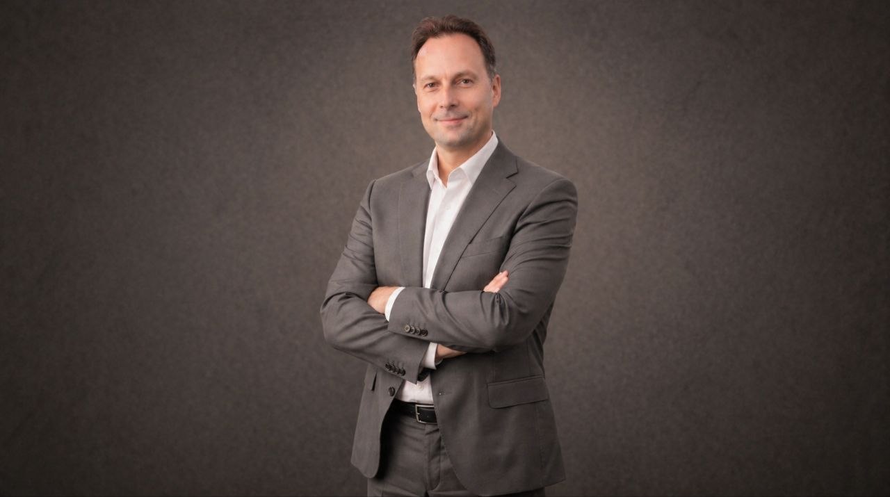 Dejan Majkic, author of Twenty Minutes Dead